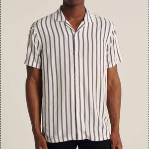 ⚡️ Striped Button Up Shirt Abercrombie & Fitch 🔥
